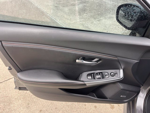 Used 2021 Nissan Sentra SR w/ SR Premium Package FWD image 13