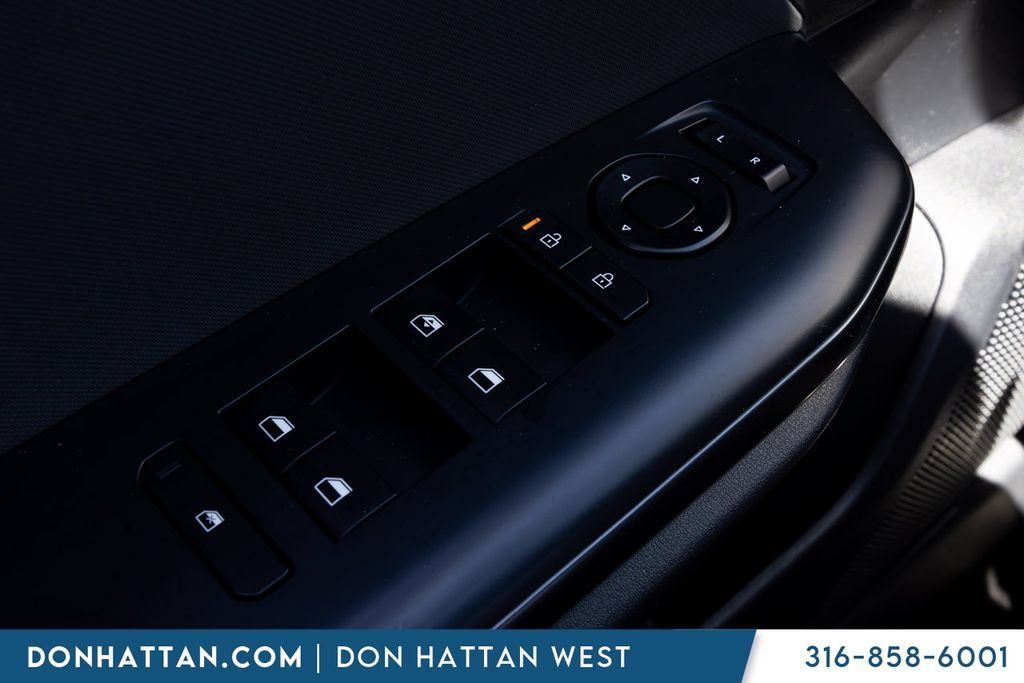Used 2025 Kia K4 FWD image 12