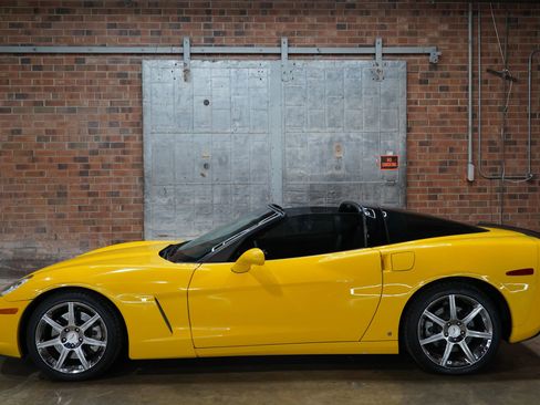 Used 2008 Chevrolet Corvette Coupe image 38