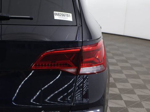 Used 2022 Volkswagen Taos SE AWD/4WD image 18