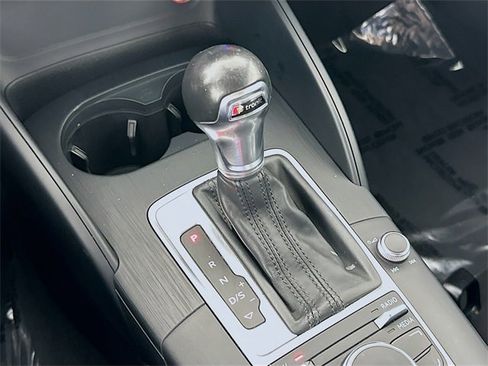 Used 2016 Audi A3 1.8T Premium image 16