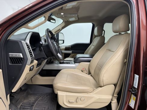 Used 2015 Ford F150 Lariat w/ Equipment Group 501A Mid image 18