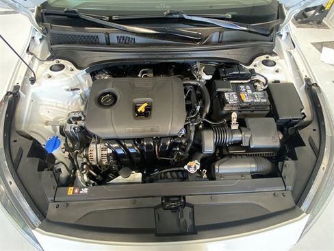 Used 2022 Kia Forte LXS image 34