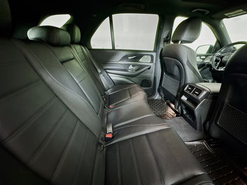 Used 2024 Mercedes-Benz GLE 450 4MATIC image 25