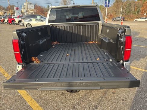 New 2025 Toyota Tacoma TRD Off-Road image 8