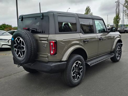 New 2026 Ford Bronco Outer Banks AWD/4WD image 5