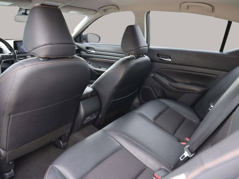 Used 2022 Nissan Altima 2.5 SR image 25