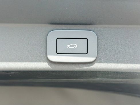 New 2026 Land Rover Range Rover Sport SE AWD/4WD image 14