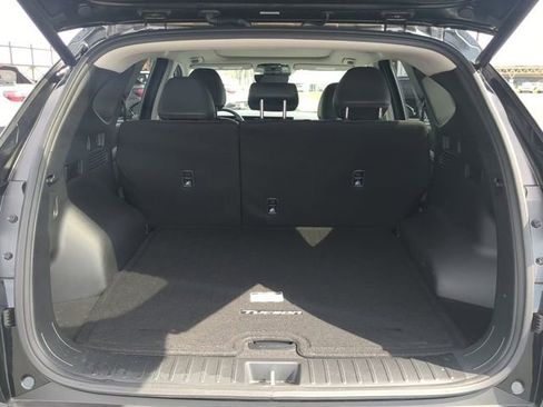 Certified 2025 Hyundai Tucson SEL image 12