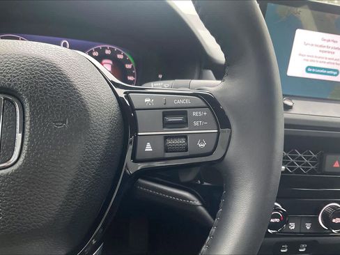 Used 2025 Honda Accord Touring image 23