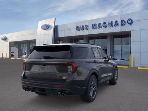 New 2026 Ford Explorer ST RWD image 7