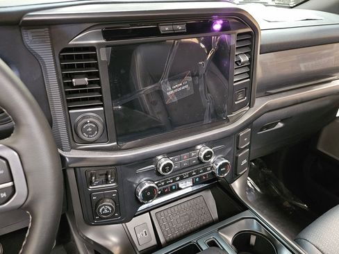 New 2025 Ford F150 Lariat w/ Equipment Group 502A High image 7