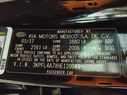 Used 2017 Kia Forte LX w/ LX Popular Package FWD image 33