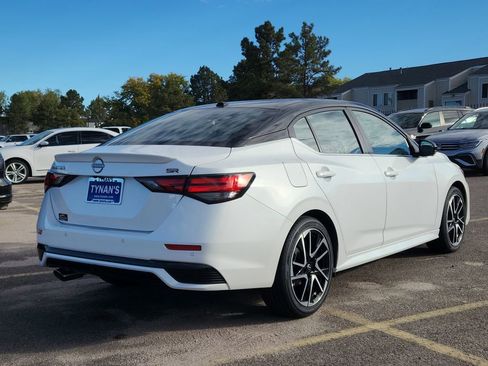 New 2025 Nissan Sentra SR w/ SR Premium Package image 3