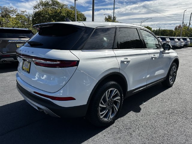 Certified 2023 Lincoln Corsair AWD w/ Equipment Group 101A image 5