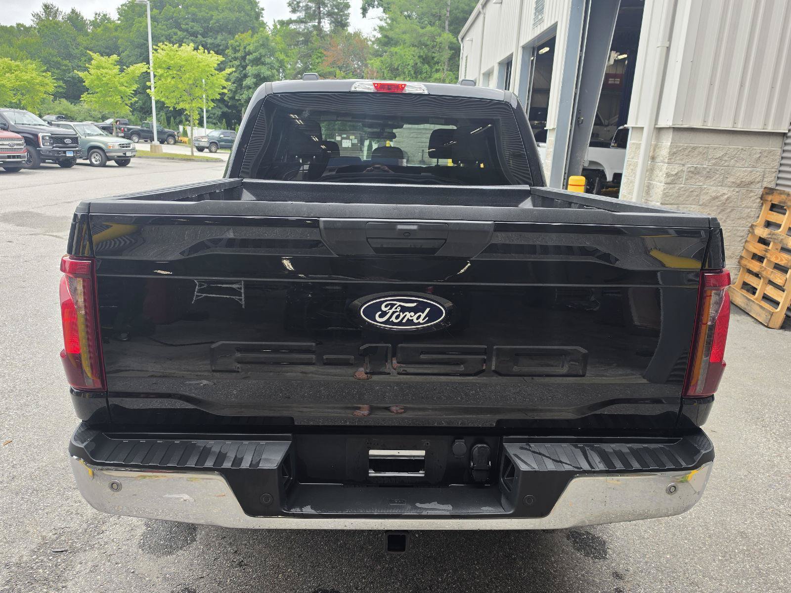 Used 2025 Ford F150 XLT w/ Equipment Group 301A Standard AWD/4WD image 4