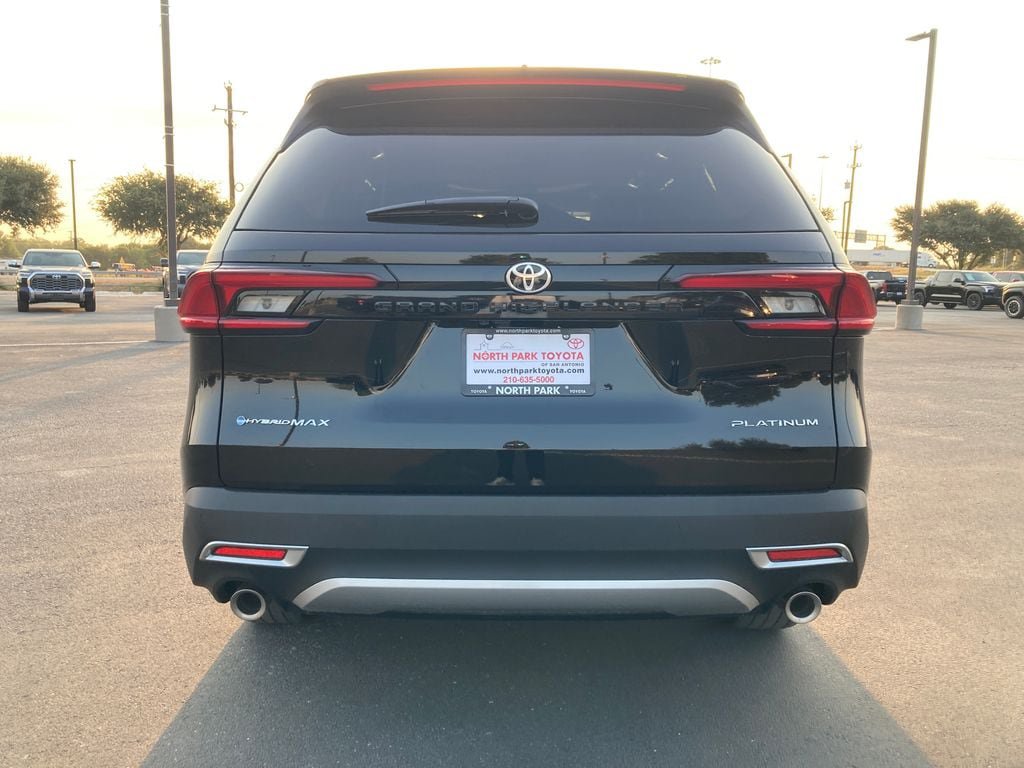 New 2026 Toyota Grand Highlander AWD Hybrid image 5