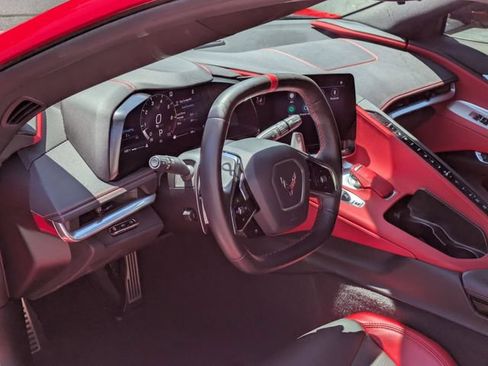 Used 2021 Chevrolet Corvette Stingray Preferred Cpe w/ Z51 Performance Package RWD image 13
