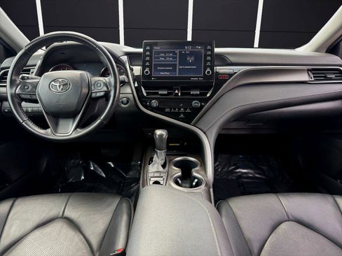 Used 2023 Toyota Camry XSE image 13