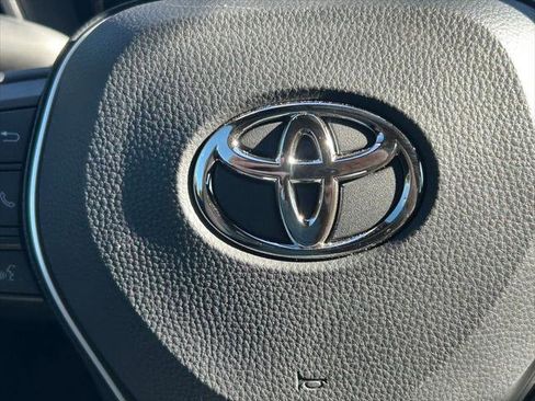 Certified 2026 Toyota Corolla SE image 34