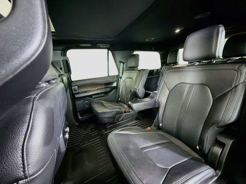 Used 2021 Ford Expedition Limited RWD image 27