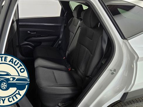 Used 2022 Hyundai Tucson SEL w/ Cargo Package image 25
