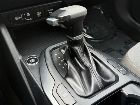 Used 2025 Kia K4 FWD image 38