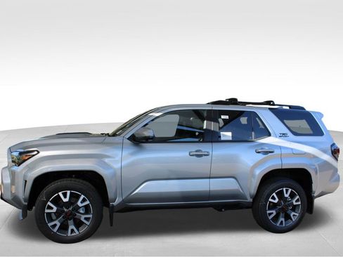 New 2026 Toyota 4Runner TRD Sport Premium AWD/4WD image 12