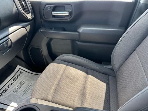 Certified 2024 Chevrolet Silverado 2500 Custom w/ Custom Value Package AWD/4WD image 19