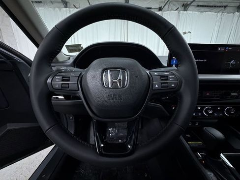 New 2025 Honda Accord EX-L image 24