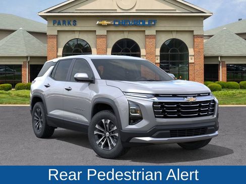 New 2026 Chevrolet Equinox LT w/ Safety and Technology Package image 8