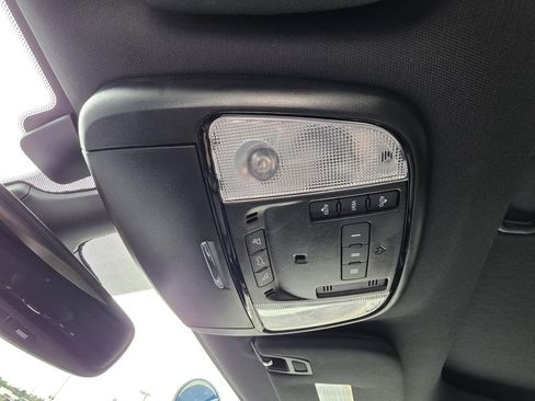 Used 2024 Dodge Durango GT AWD/4WD image 34
