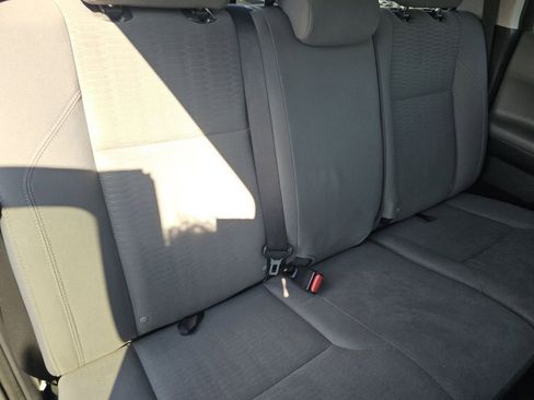 Used 2019 Toyota Tacoma SR5 AWD/4WD image 28