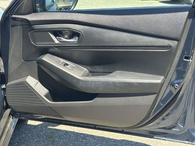 Used 2024 Honda Accord EX image 12