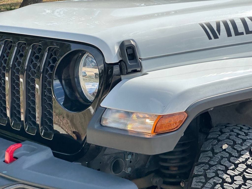 Used 2022 Jeep Gladiator Sport AWD/4WD image 23