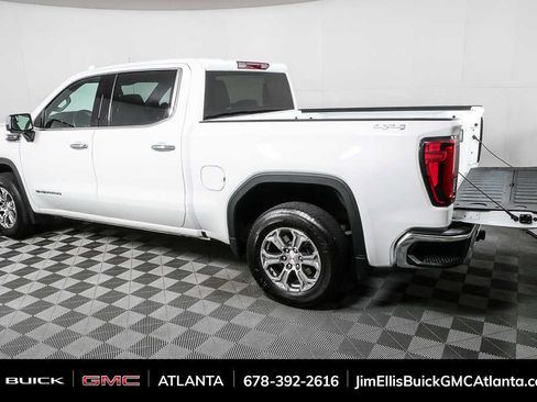 Used 2025 GMC Sierra 1500 SLT image 30