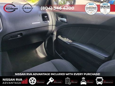 Used 2022 Dodge Charger GT w/ Blacktop Package image 16