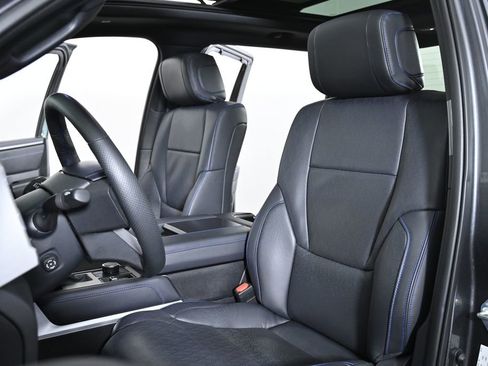 Used 2024 Toyota Tundra Platinum image 32