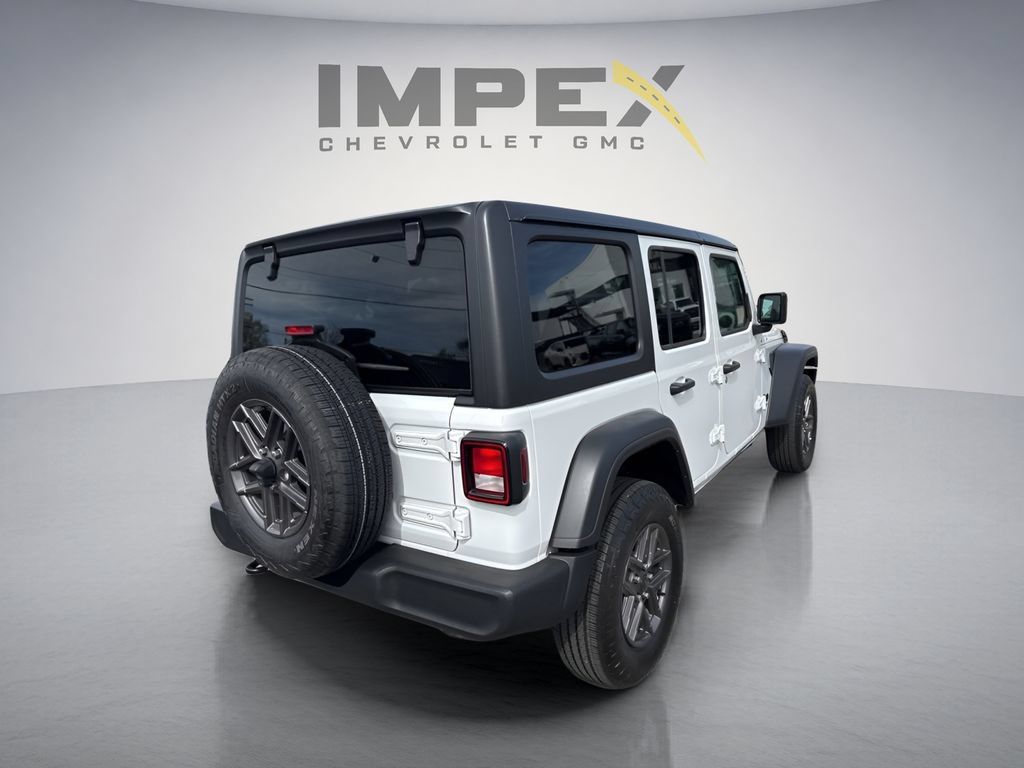 Used 2025 Jeep Wrangler Unlimited Sport AWD/4WD image 5