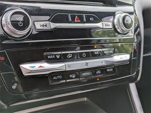 Used 2022 Ford Explorer ST-Line w/ Class IV Trailer Tow Package image 24