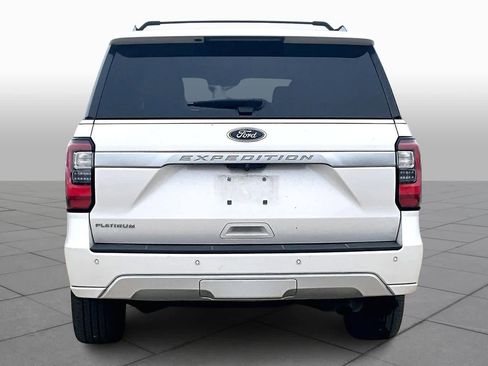 Used 2019 Ford Expedition Platinum image 4