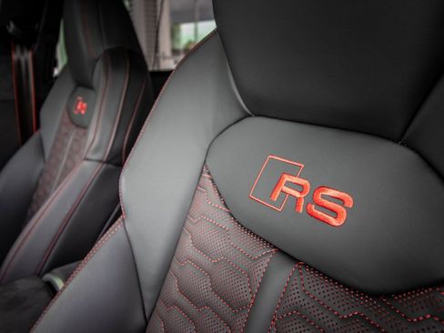 Used 2025 Audi RS Q8 performance image 30