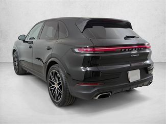 Certified 2025 Porsche Cayenne video 3