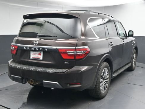 Used 2021 Nissan Armada SL w/ Captain's Chairs Package image 8