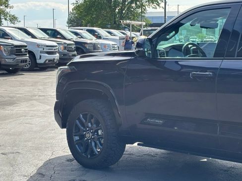 Used 2023 Toyota Tundra Platinum w/ Advanced Package AWD/4WD image 6