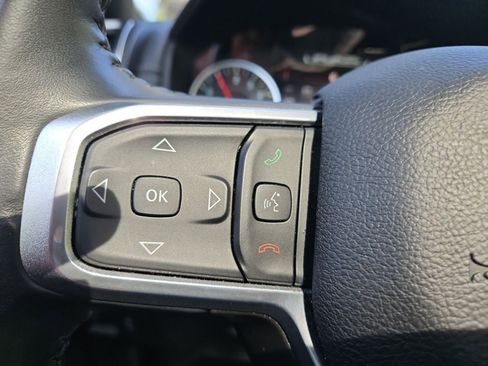 Used 2023 RAM 1500 Laramie AWD/4WD image 24