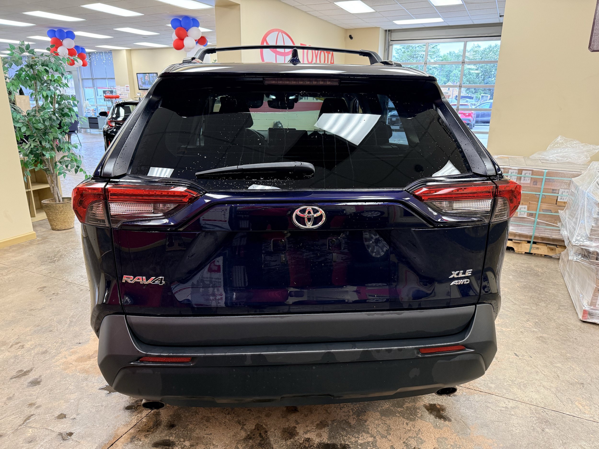 Used 2024 Toyota RAV4 XLE w/ Convenience Package AWD/4WD image 9