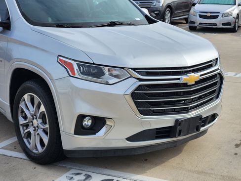 Used 2019 Chevrolet Traverse Premier w/ Driver Confidence II Package image 7