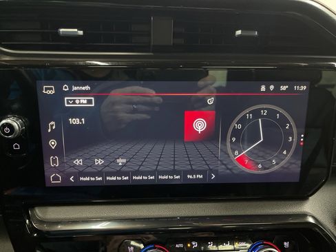 Used 2022 GMC Sierra 1500 AT4 w/ AT4 Preferred Package image 27