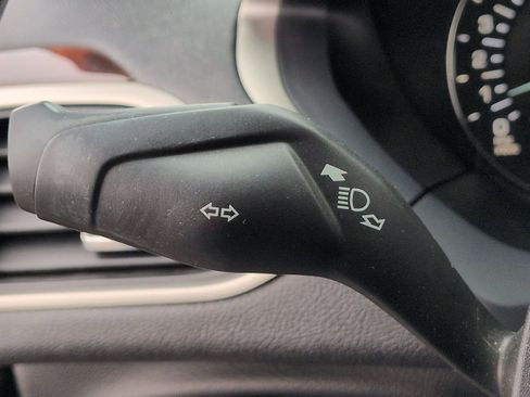 Used 2016 Lincoln MKZ w/ Equipment Group 200A Select image 28